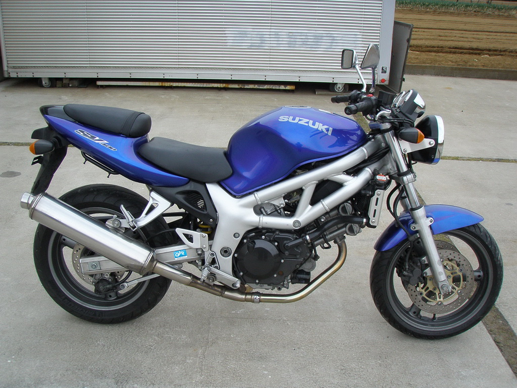 Купить мотоцикл Suzuki SV400 2003 фото 6